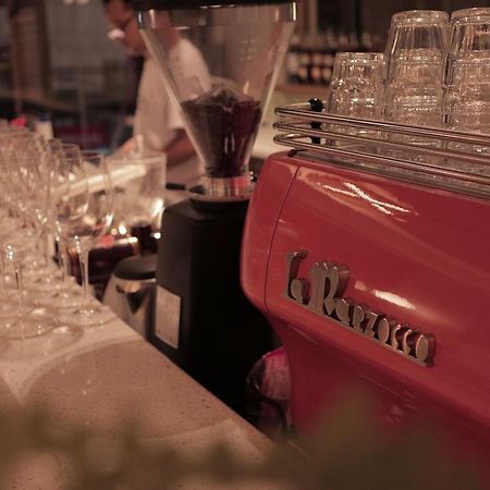 ARTOTEL Yogyakarta Kejayan Kültér fotó