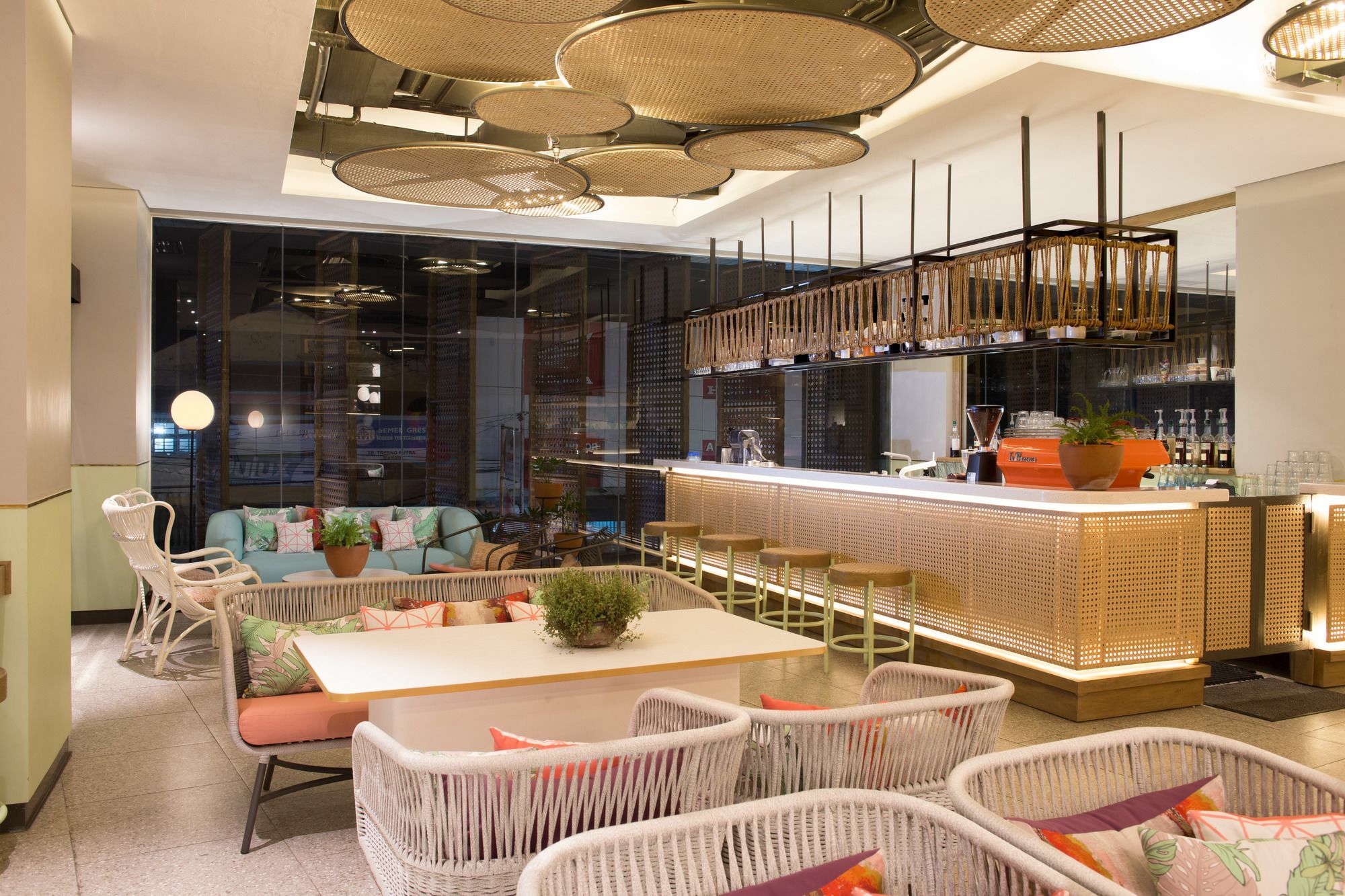 ARTOTEL Yogyakarta Kejayan Kültér fotó